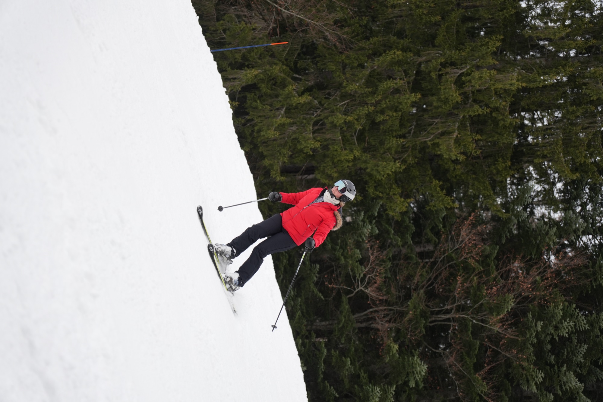 Skiing with kids, how to make it fun, safe and easy
